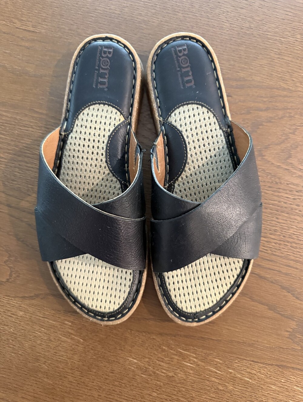Born Black Slide Sandals Size 10 - Picture 3 of 11